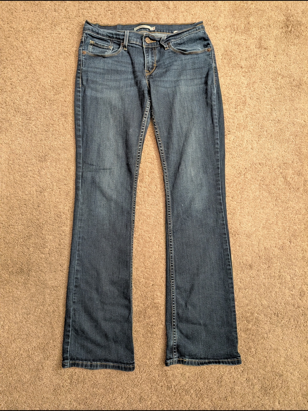 Levi's 524 Dark Wash Boot Cut Jeans Size 5 - Picture 2 of 12